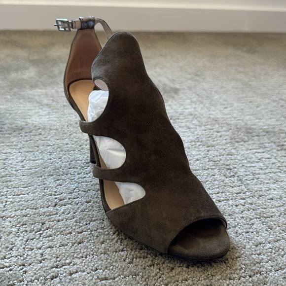 Jimmy Choo Tendor Suede Heels - Picture 2 of 9